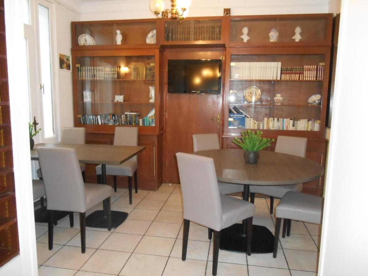 Abalys Hotel Брест Экстерьер фото